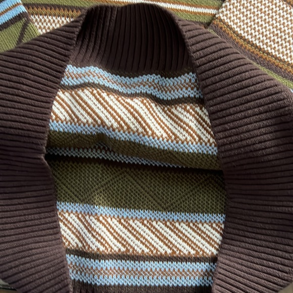 HOST PICK. Staple Pigeon Macdougal Sweater. - Picture 9 of 11